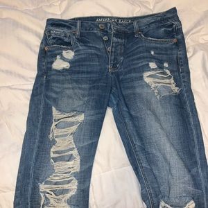 Distressed American eagle jeans
